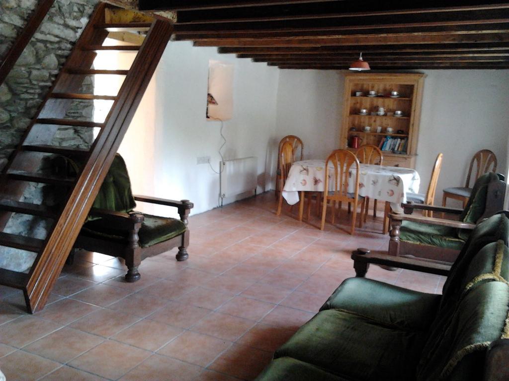 Westland Traditional Cottage Dated 1700'S Ardea Phòng bức ảnh